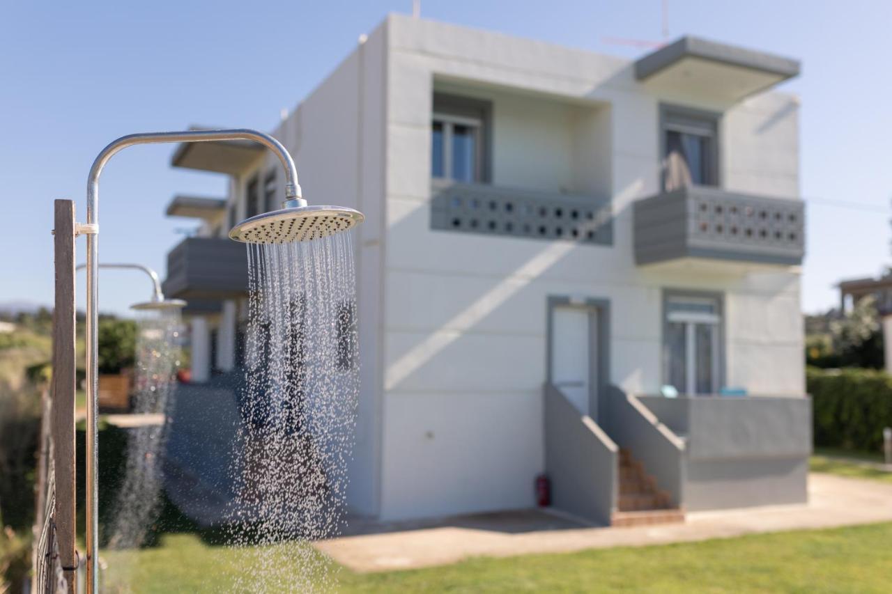 7 Rooms Gerani  Exterior foto