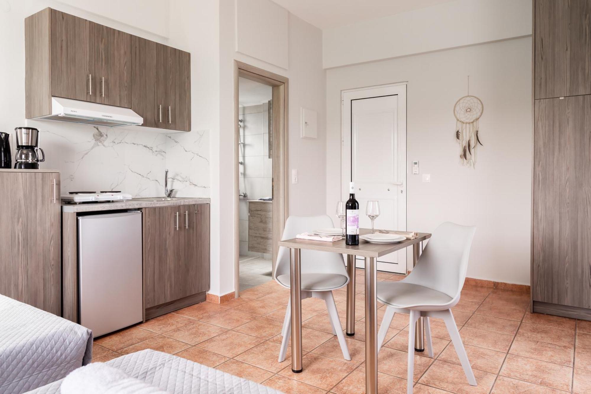 7 Rooms Gerani  Exterior foto